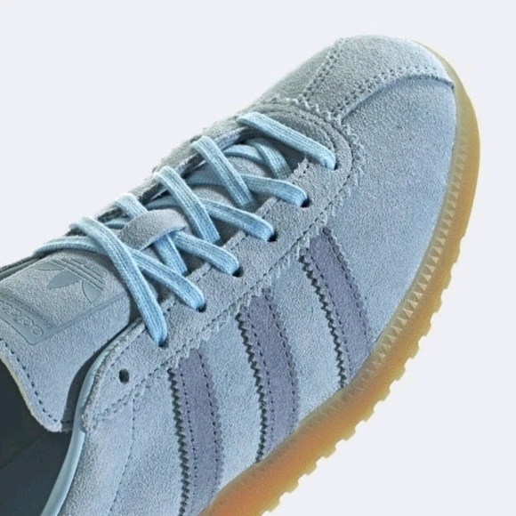 Adidas Womens Light Blue Sneakers Size 7.5 Or 6 - Picture 6 of 9